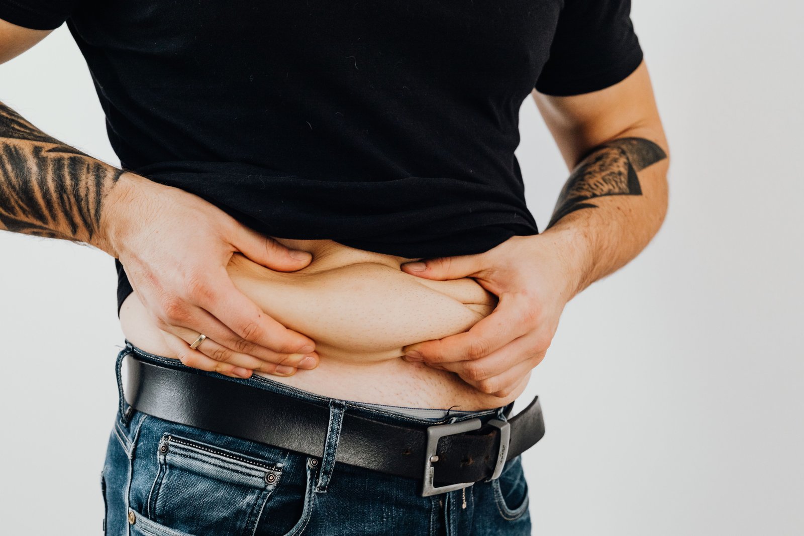 Do you know how waistline can indicate liver health? Doctor explains link between belly fat and fatty liver